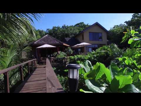 exclusive-luxurious-boutique-hotel-and-resort-for-sale-on-roatan,-western-caribbean---$2,500,000