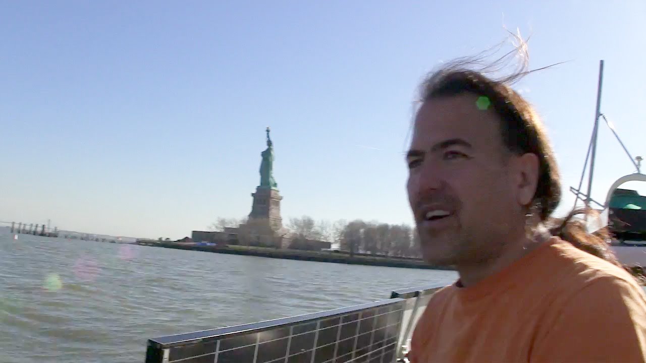 Sailboat Stuck in the Hudson River | #15 | DrakeParagon Sailing Season 2