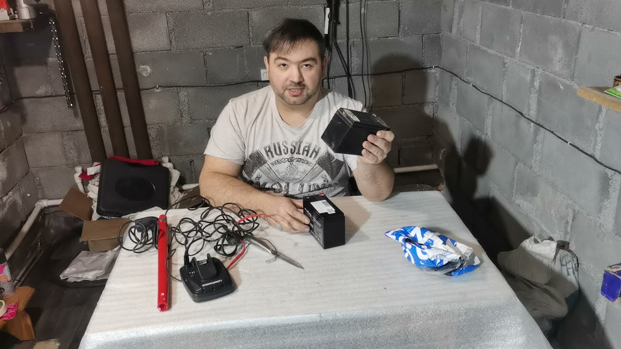 Самый дешевый аккумулятор для эхолота. - YouTube