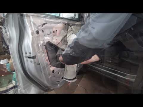 Ssangyong Actyon Sports 2007 Door trim, lock - disassembly