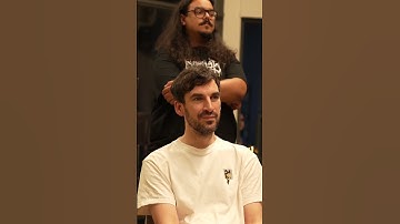 VIP Masterclass with the @NeuralDSP @artofguitar. #quadcortex @rabeamassaad