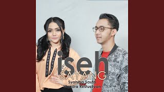 Смотреть клип Iseh Sayang (Feat. Wandra Restus1Yan)