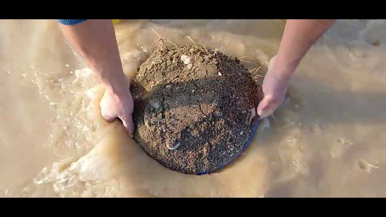 Derede altın arama taş çeşitliliğive pan çalışması