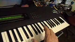 KORG M1 Y KORG M1EX EN VENTA,LOS 2 COMO NUEVOS.
