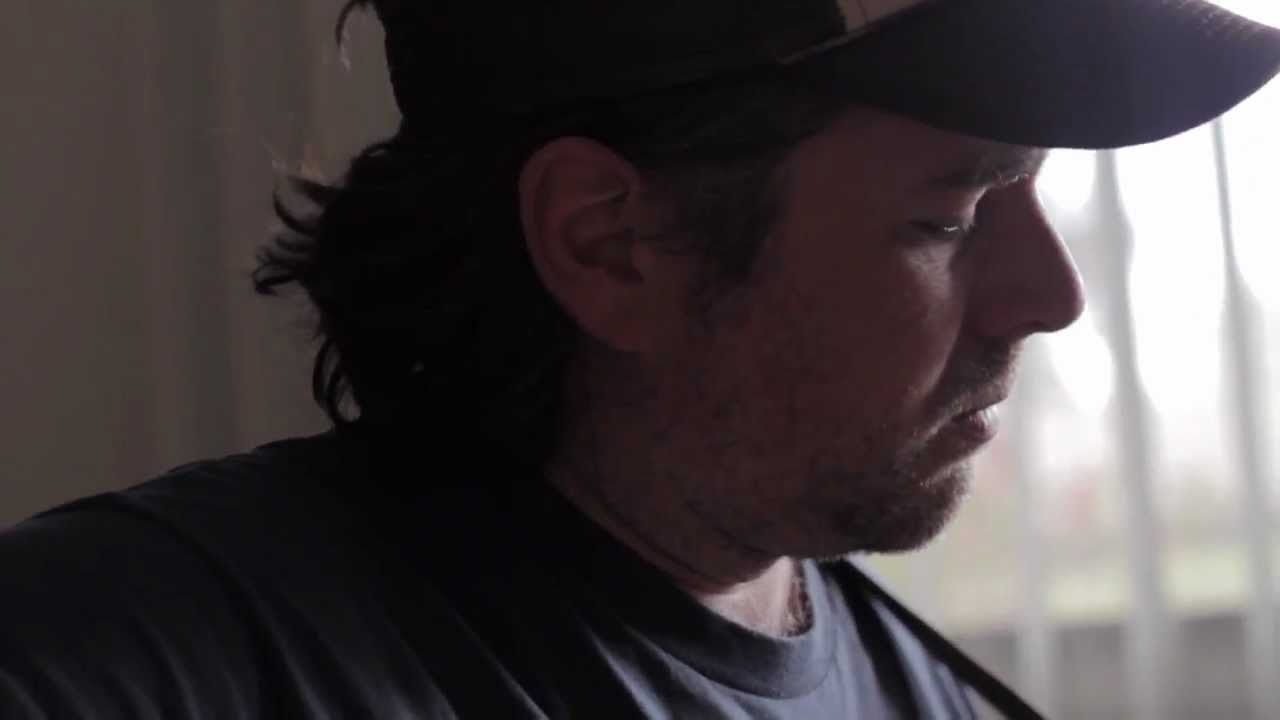 Tom VandenAvond: Wreck of a Fine Man