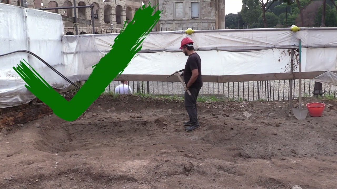 DOVTA Using a pickaxe (Polish)