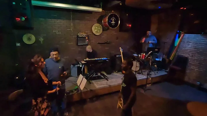 Bob Lovelace Livestream from the Owl N Thistle Iri...