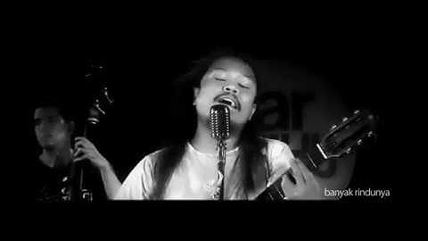 Payung Teduh - Untuk Perempuan Yang Sedang Dalam Pelukan (Unofficial Music VIdeo)