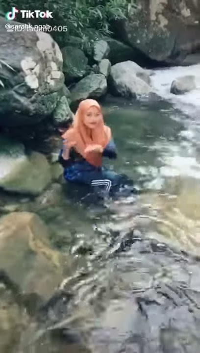 Awek tudung