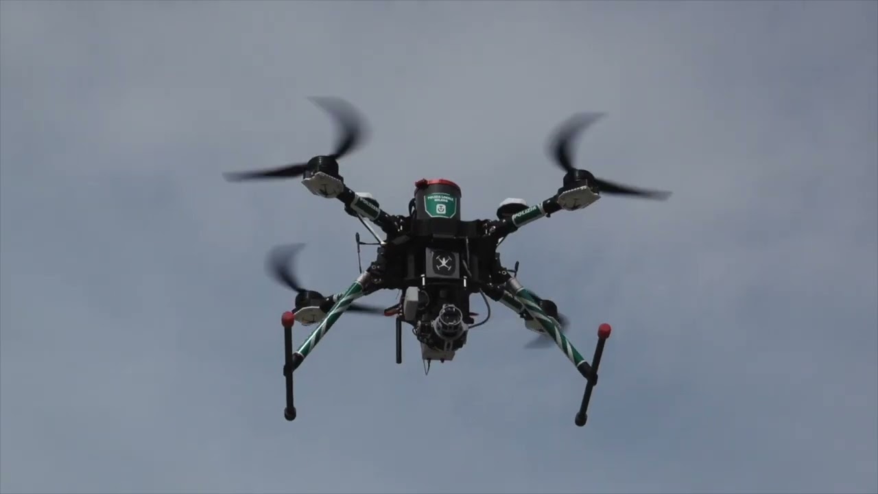 Buone feste dalla Polizia Locale di Milano