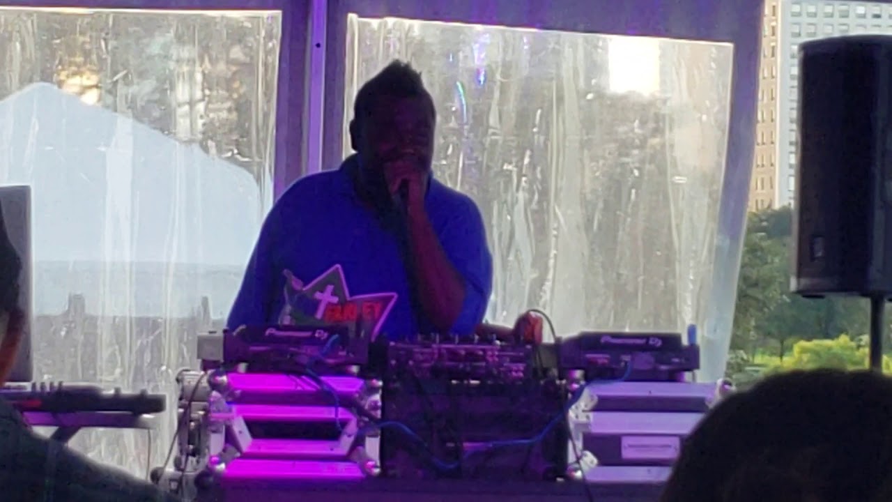 Farley Keith at Shedd after dark YouTube