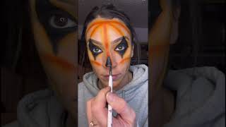 Pumpkin makeup tutorial 🎃 #makeuplooks #halloweenmakeuplook #makeuptransformation #pumpkinmakeup