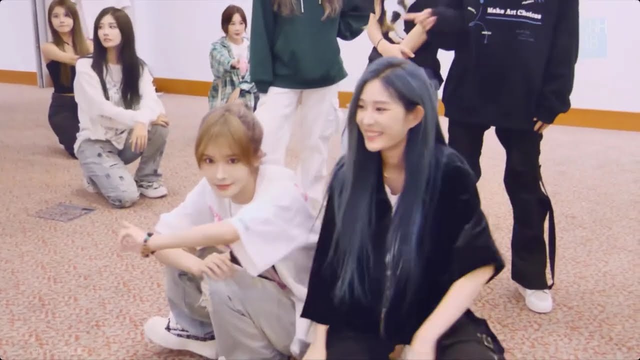 [AutoEngSub] SNH48 TOP 16 MV Vlog