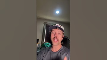 Break language barriers with these smart clip-on earbuds! Real-time translation for 135 languages +