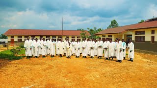 Nilitanga mbali / EBEN-EZER CHOIR njiapanda 