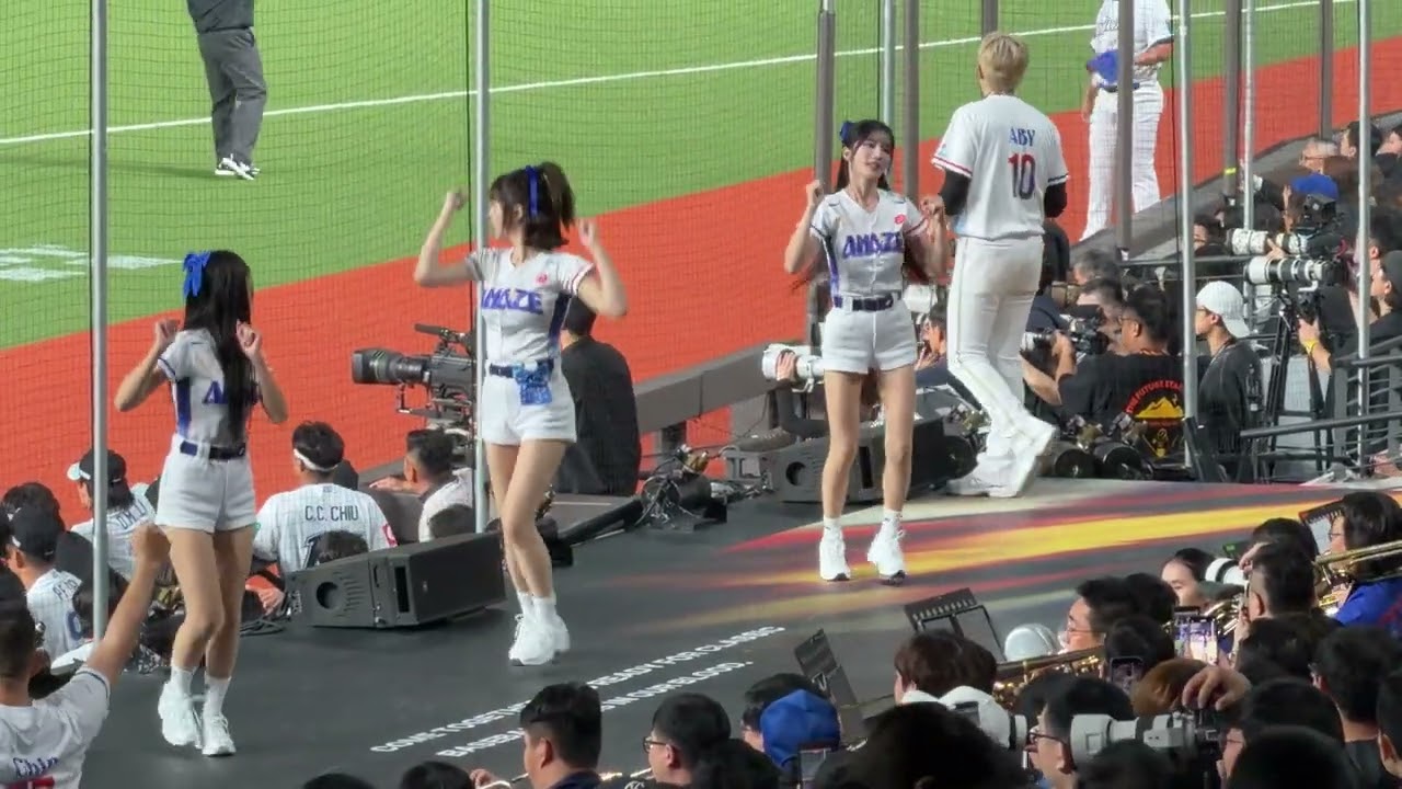 2局下2026.2.26 2026台日棒球國際交流賽 福岡軟銀鷹隊 - 中華隊 臺北大巨蛋 2局下 啦啦隊應援