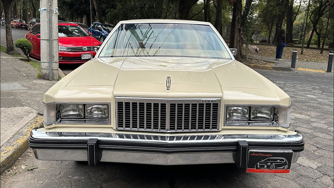 ¡El lujo traído de otra época, Ford Grand Marquis 1983! ¡VENDIDO! en 