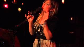 Julia Stone / Let's Forget All The Things That We Say / Berlin 2012