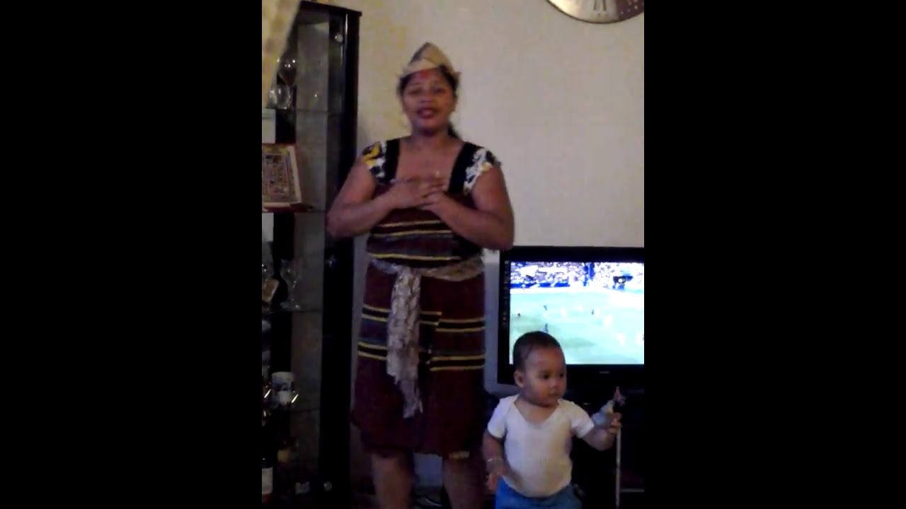 Danse Antandroy par  Irène (Mirebeha De Jean Berlin Mahaligny)