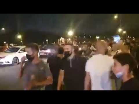 عشرات الشبان من بلدات أبو غوش عين نقوبا وعين رافا قرب القدس يتظاهرون تضامنا مع الشيخ جراح