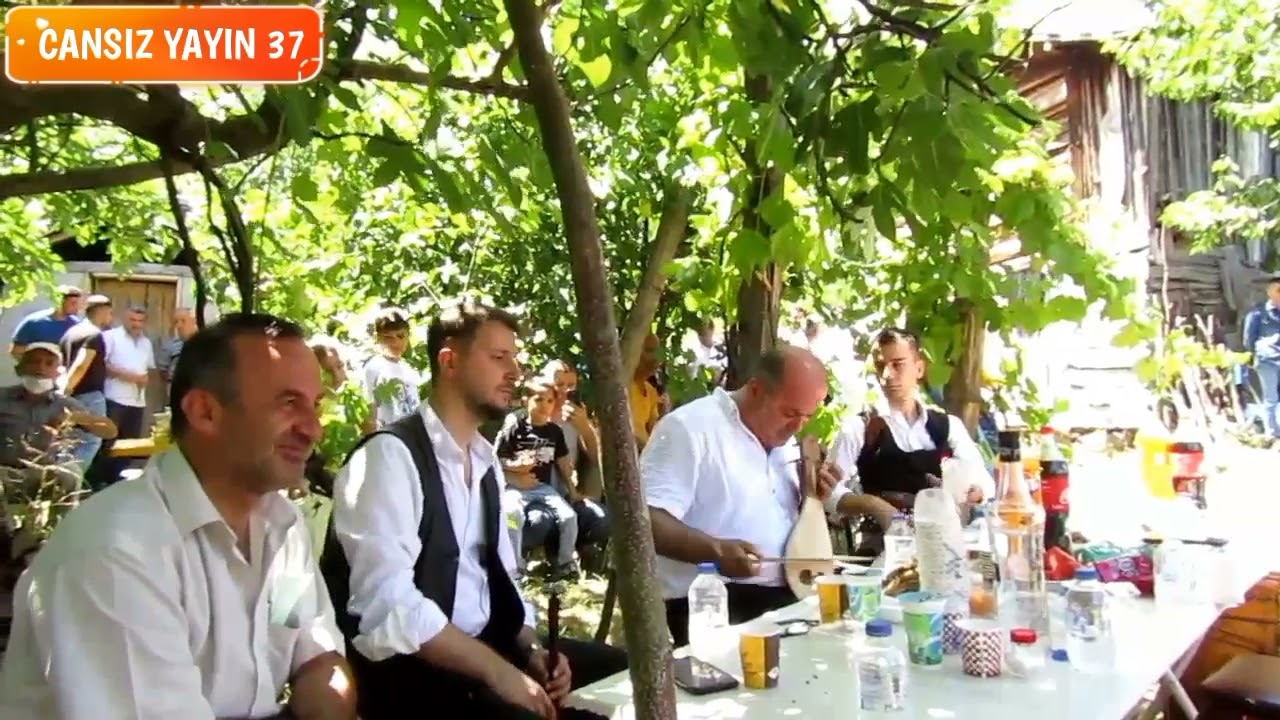 Kemaneci Rıfat ve Ekibi - Türkmen Gelini