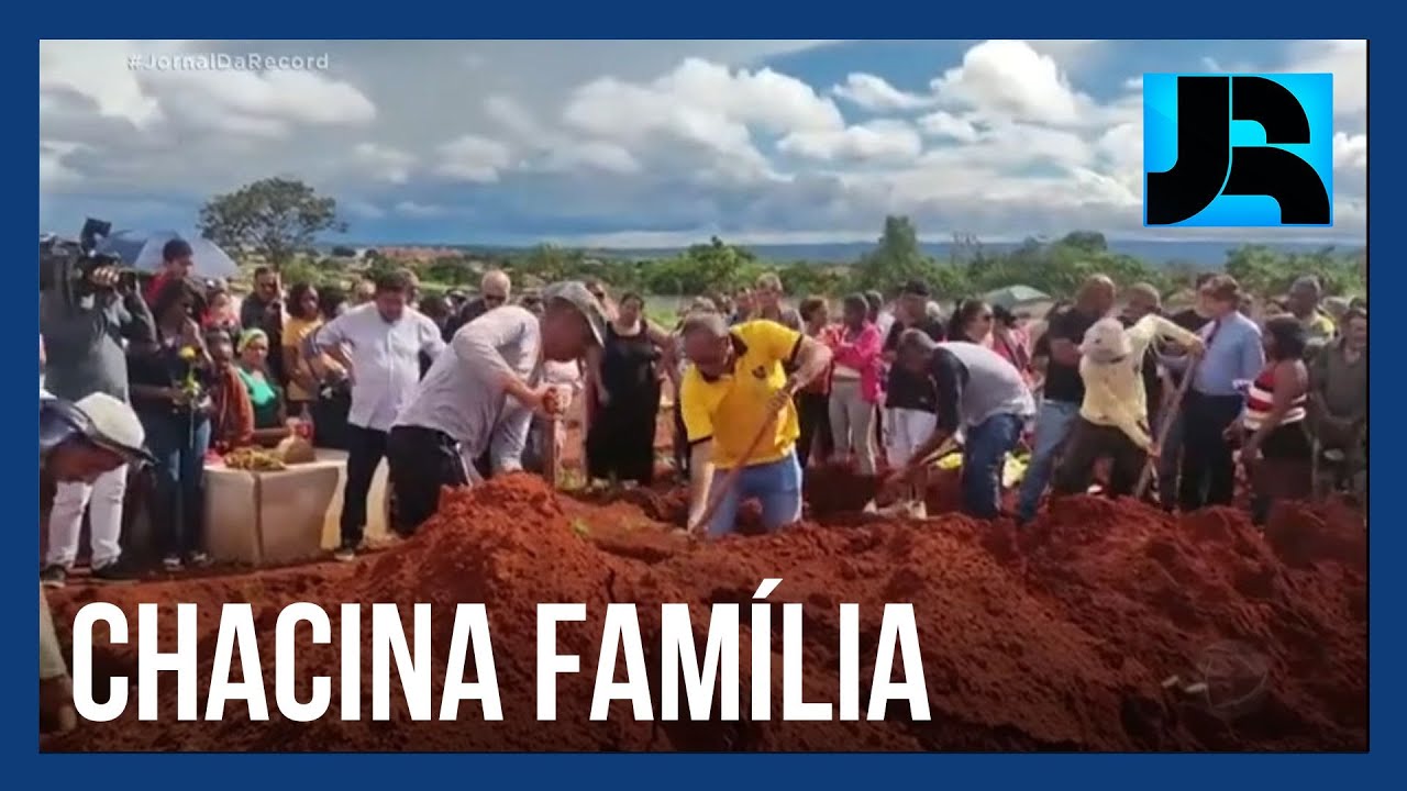 Mãe e três filhos mortos em chacina de família no DF são enterrados em Goiás