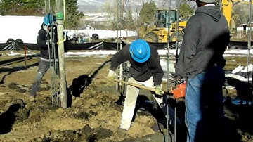 Caissons - reinforcing and pouring