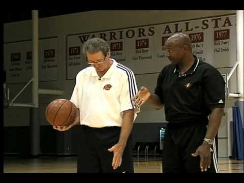 Warriors Weekly: Basketball 101 With Jim Barnett (12/8/08)