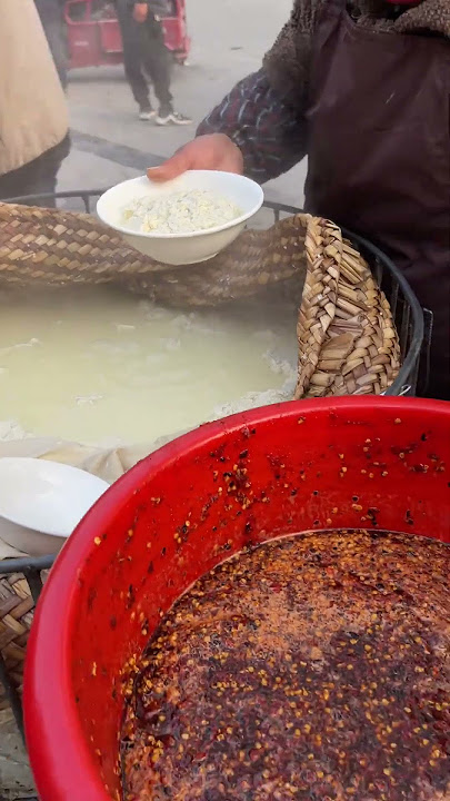 Xuzhou Suining’s cattail tofu costs 2 yuan per serving. Is this your breakfast?