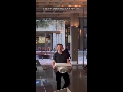 Elon Musk shows