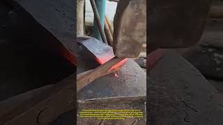 "Blacksmith's Secret - How to Perfectly Trim a Red-Hot Axe Edge in Seconds!"