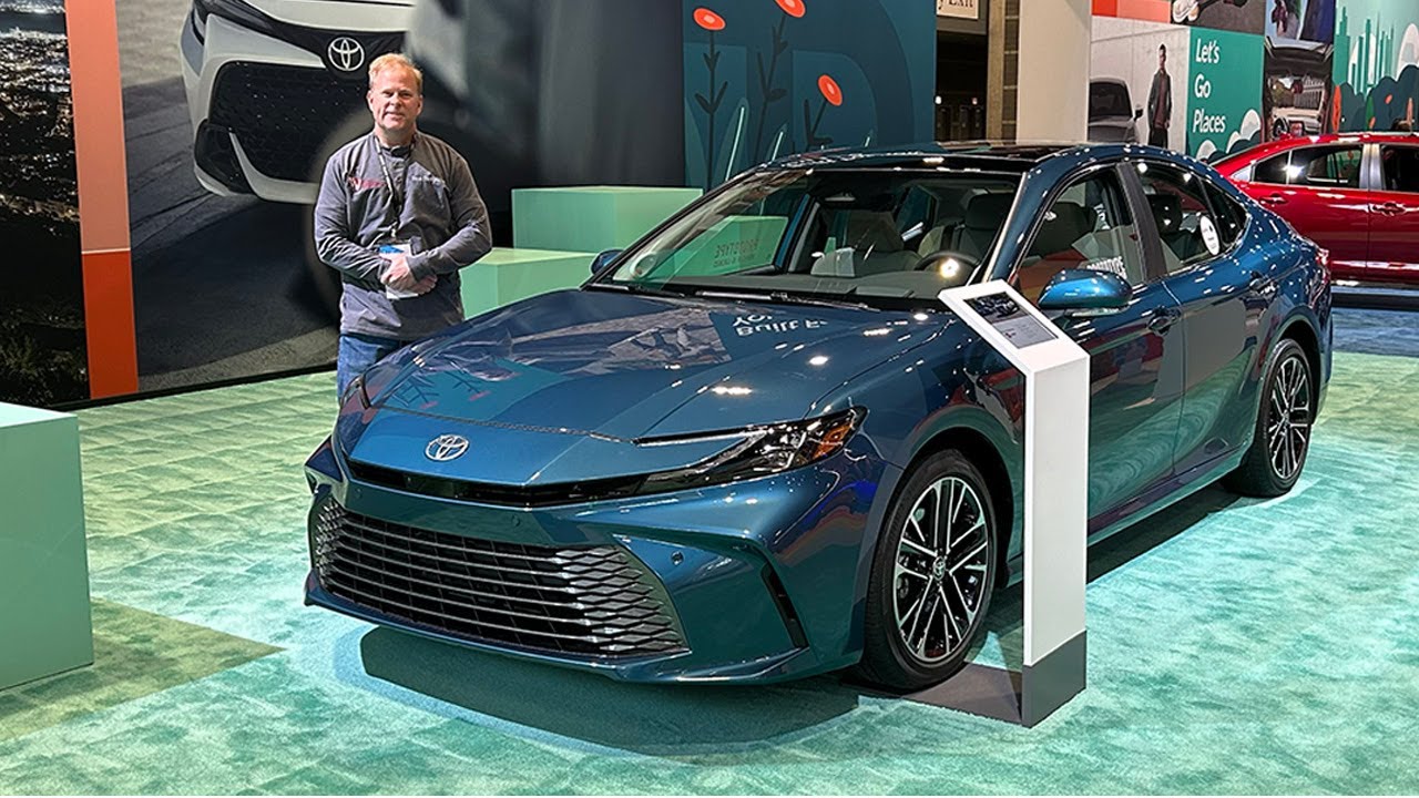 2025 Toyota Camry - Is It BETTER Than The 11th Generation Accord? - YouTube