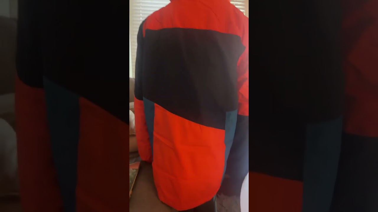 Boys Snow Suit for Kids Ski Jacket and Pants Set Straps Windproof Waterproof Warm Winter Coats