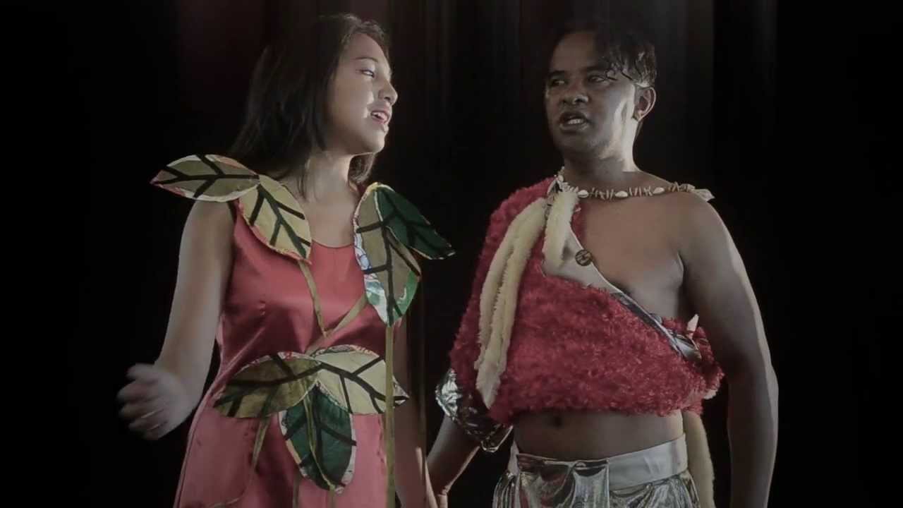 Iboniamasy Iboniamanoro (BO WAOUW ! Le mythe d'Ibonia) HD