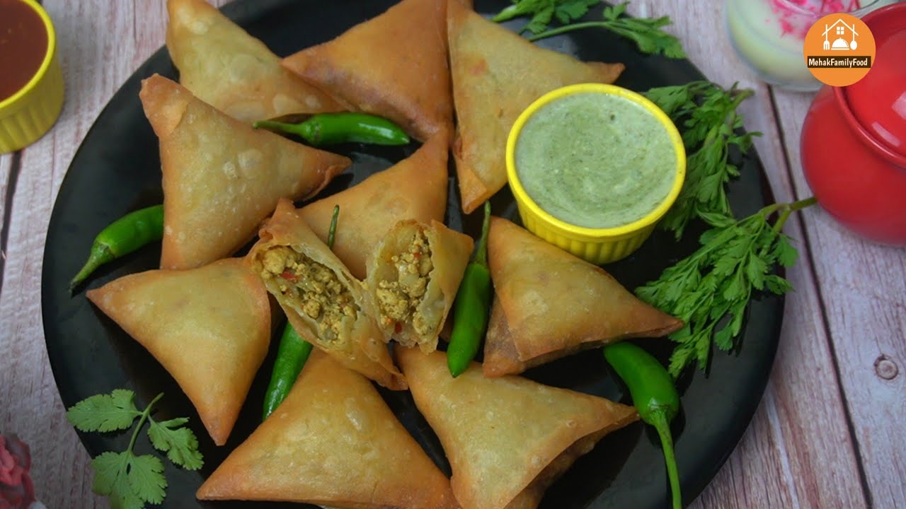Ramzan Special Crispy Spicy Keema Samosa Recipe - Ramzan Special Recipe by (Mehak Family Food)
