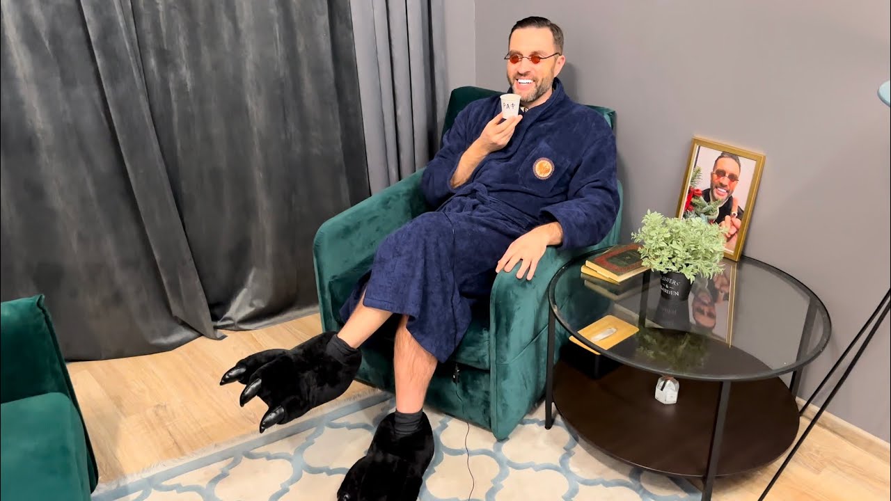 Кинетика улыбки. Пародия|Шишкин|Василенко