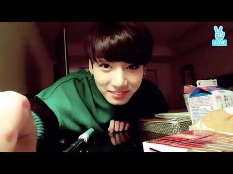 [ENG SUB] BTS Jungkook 1st solo Vlive Mukbang .11.29.2016 [All Subs Available]