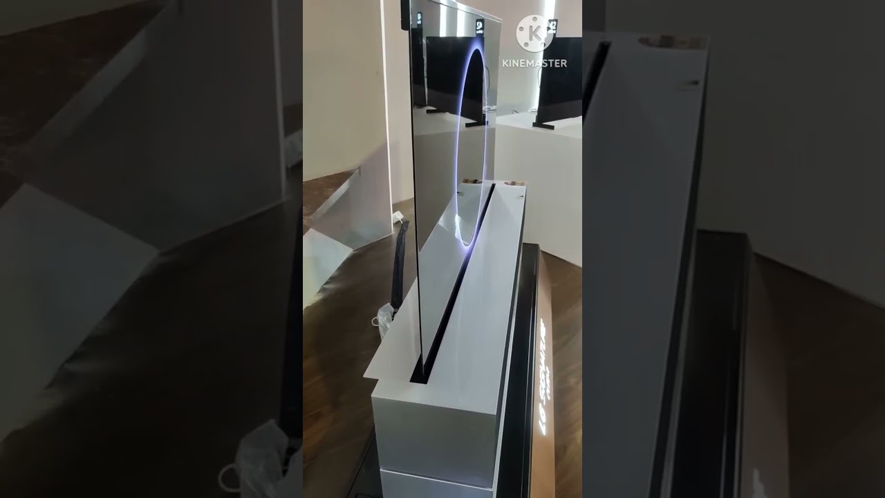 LG Rollable TV 75 Lakhs