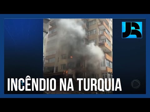 Incêndio mata ao menos 29 pessoas em boate em Istambul, na Turquia
