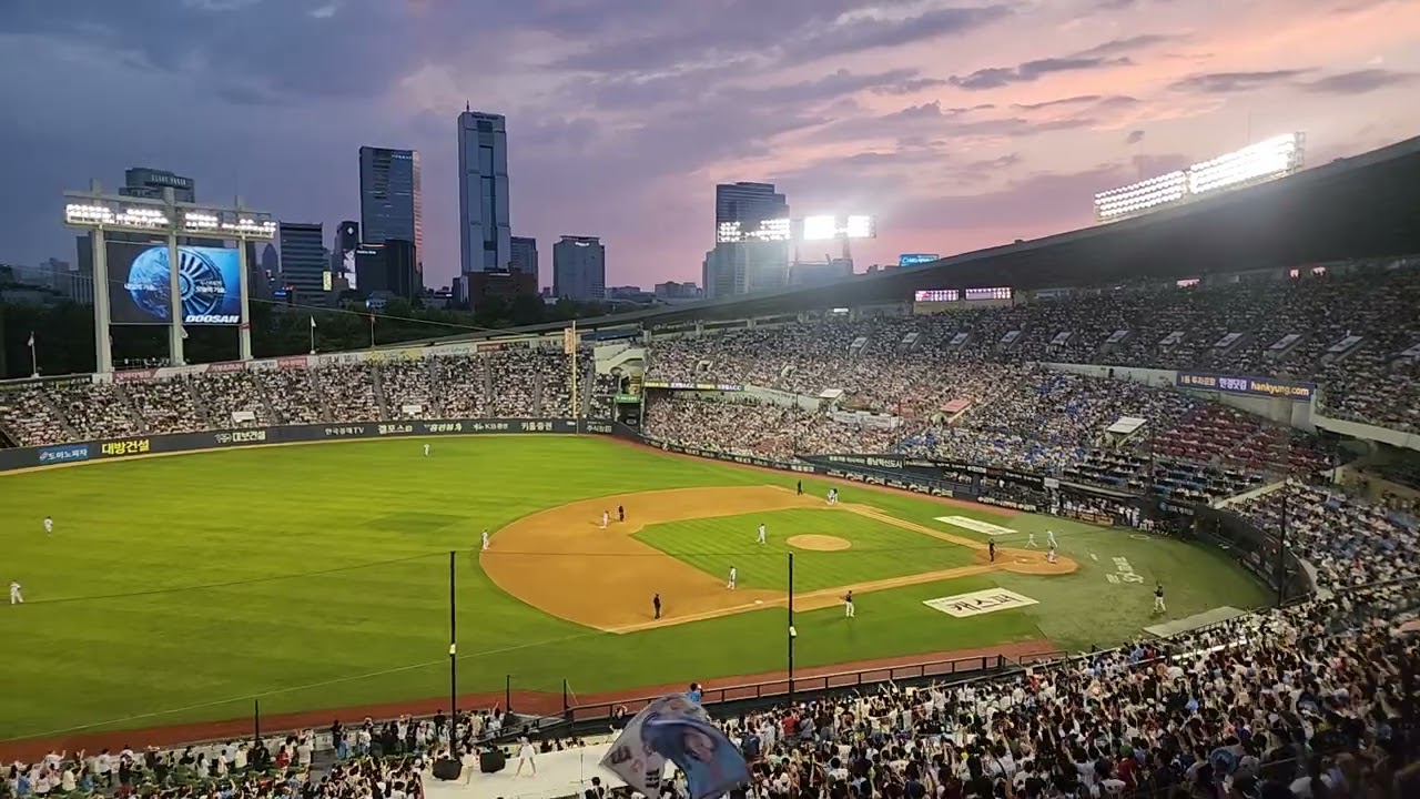 [잠실야구장] 승리는 누구 - 뱃노래 - 윤동희 현장감 100% 떼창 응원!! | 24.06.15