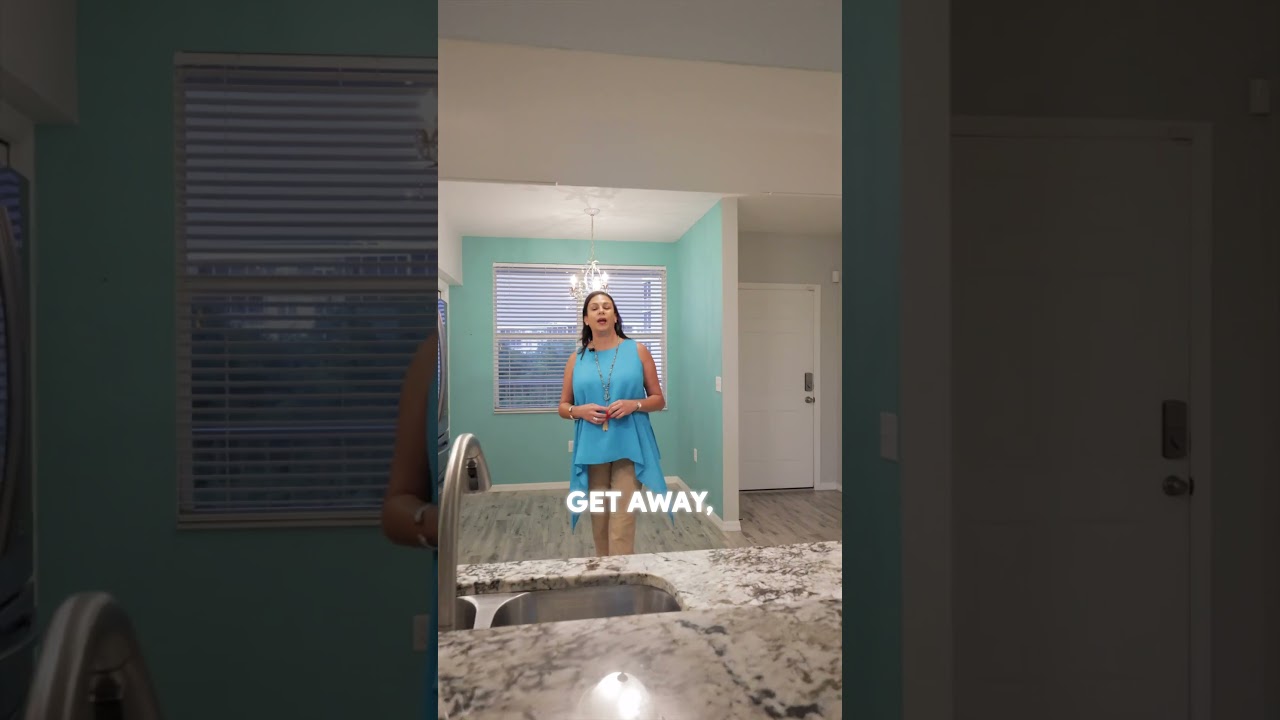 Country Club Condos along the East Bay Golf Course in Largo. Short drive to the Gulf beaches!