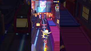 double jump 😱#subwaysurfers #runner
