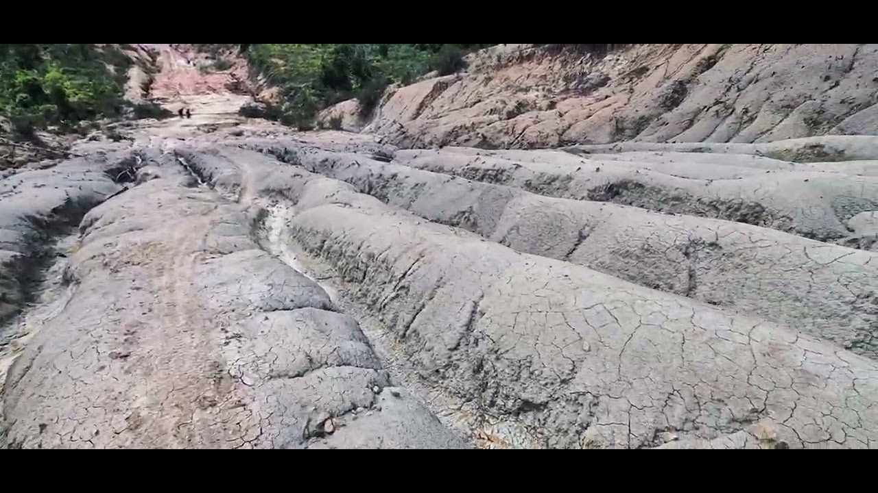 PERJALANAN MENUJU JEMBATAN BUKIT GARUDA DI RUAS JALAN LINA - KUALA KURUN KABUPATEN GUNUNG MAS#drone