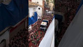 The Tomato War: A Unique Spanish Tradition 🤯