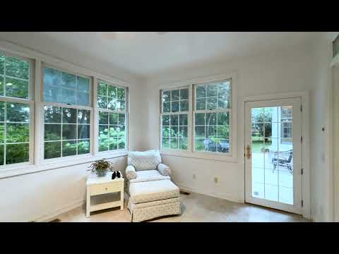 25811 Edinborough Cir, Perrysburg, OH home video tour