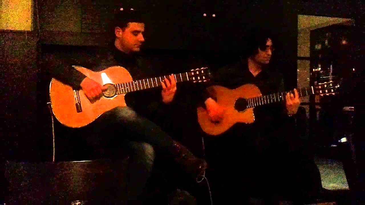 I Will Survive - Acoustic Guitar Duo