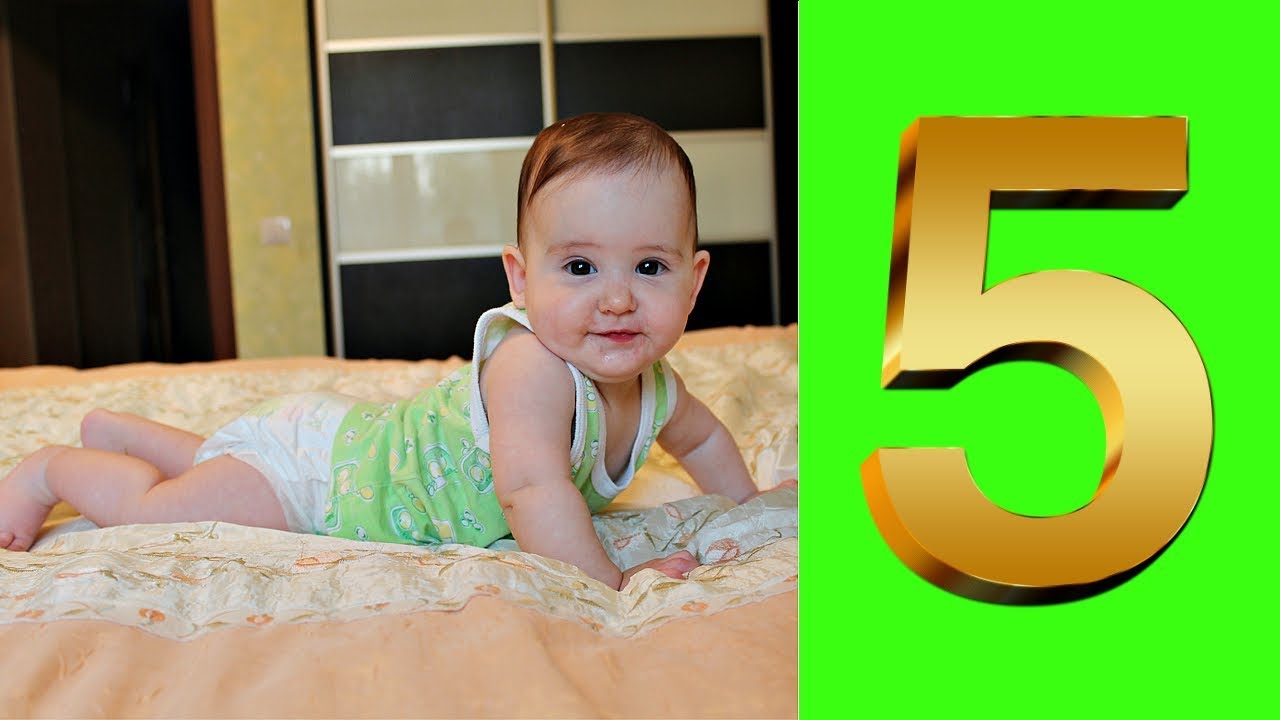 Ребенок в 5 месяцев видео. 5 Месяцев. 5 Месяцев малышу. 5 Месяцев мальчику. Младенец 5 месяцев.
