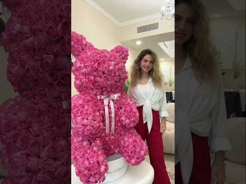 لين مع أغنية لو كنت كتاب انا هبقى كتاب عن الجمال