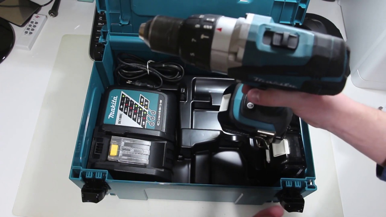 DHP487: Makita Black / Taladro percutor a batería 13 mm 18V LXT