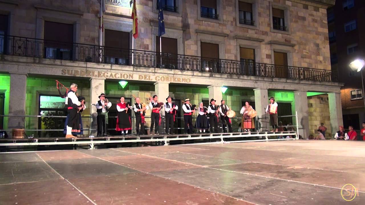folklore  zamora  dia 29 junio  2015   Santaren folk - La arracada- Tradición y música popular